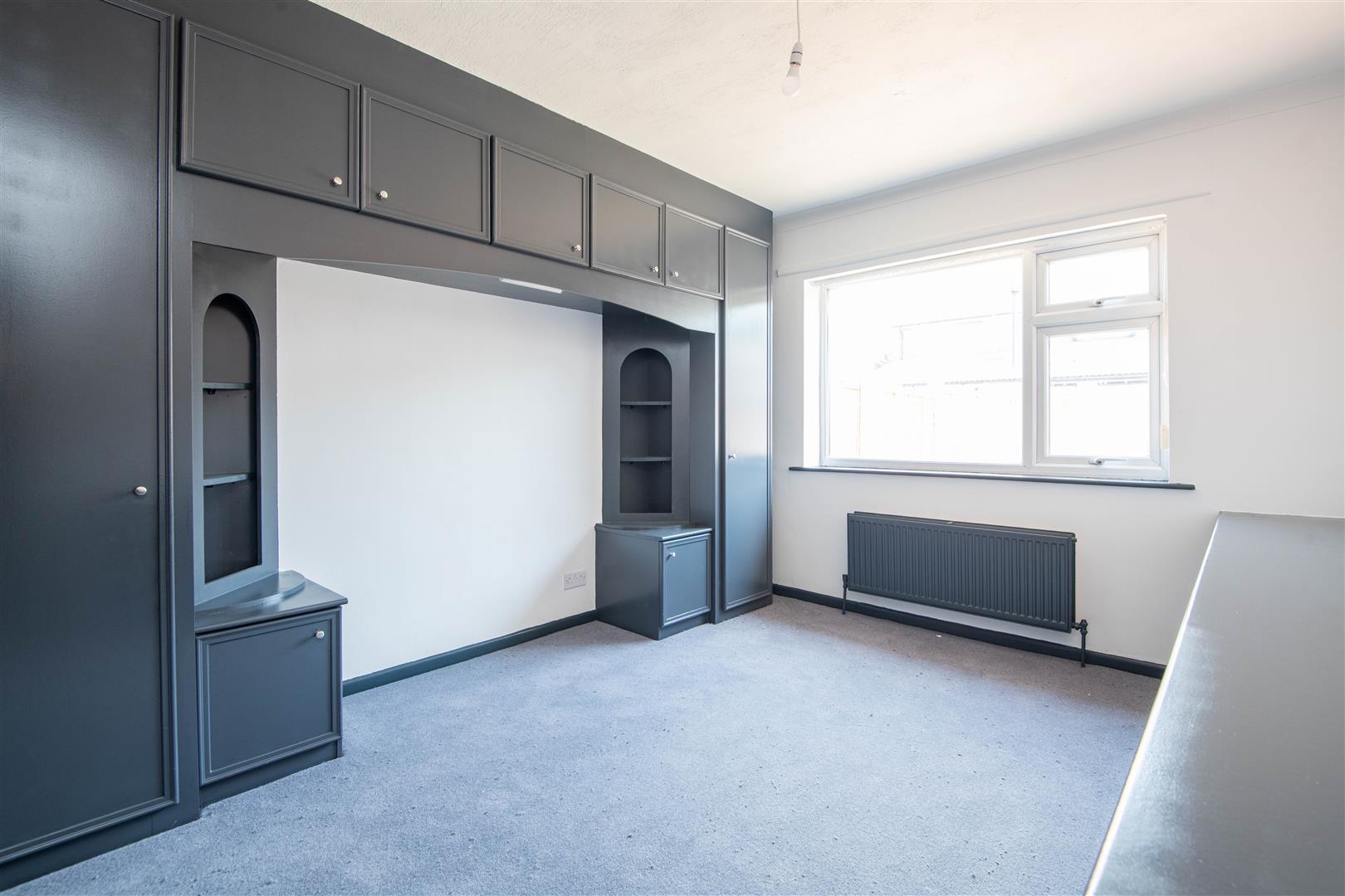 3 bed property in Bristol Avenue, Leyland